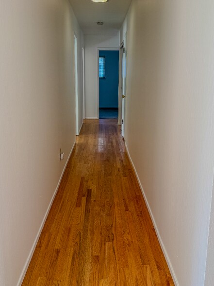 Building Photo - 3826 Paseo Grande