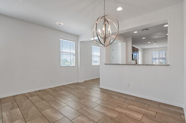 Building Photo - Immaculate & Move-In Ready – Upscale 3BR/2...