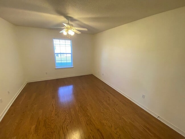 Building Photo - Navarre - Holley By the Sea - 4 bedroom, 3...