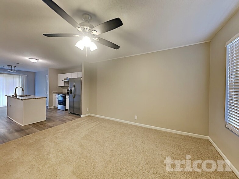 Building Photo - 5020 Boyd Dr