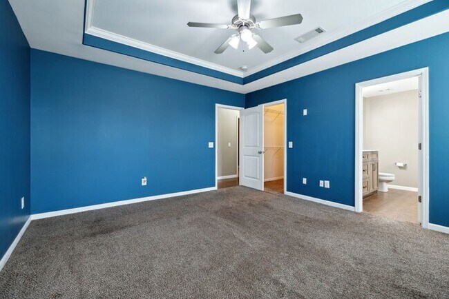 Building Photo - 3 Bedroom 3 Bath Home in Mt Juliet Now Lea...