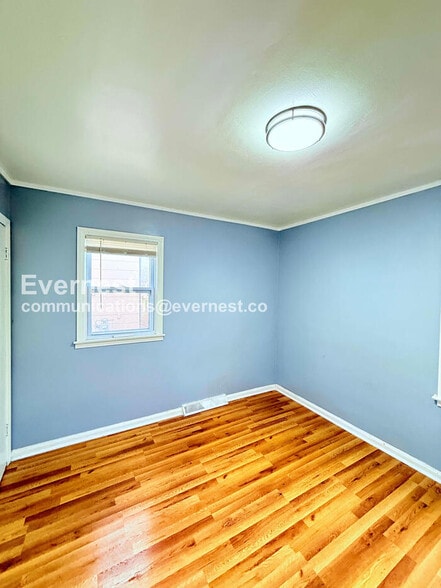 Building Photo - 8640 Chalmers Ave