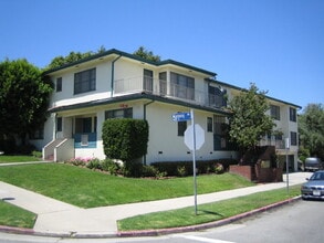 Building Photo - 10663 Eastborne in prime Westwood.  Near Century City!