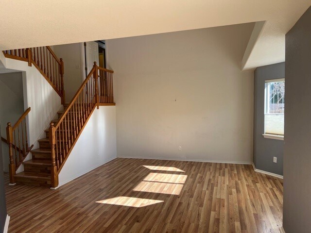 Building Photo - 1563 Cedarwood Dr