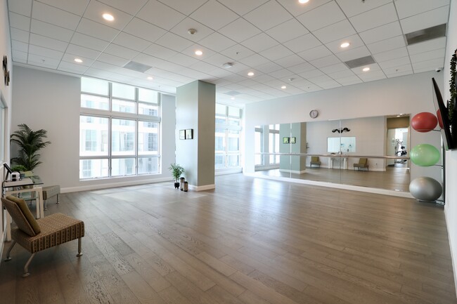 Exercise Room - 300 S Biscayne Blvd