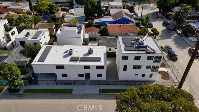 Building Photo - 2676 Newell St