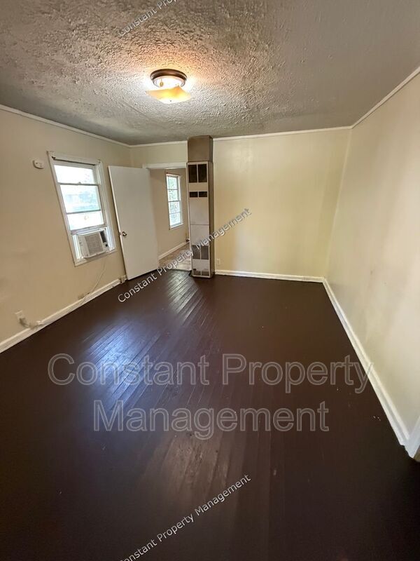 Building Photo - 205 Alabama St