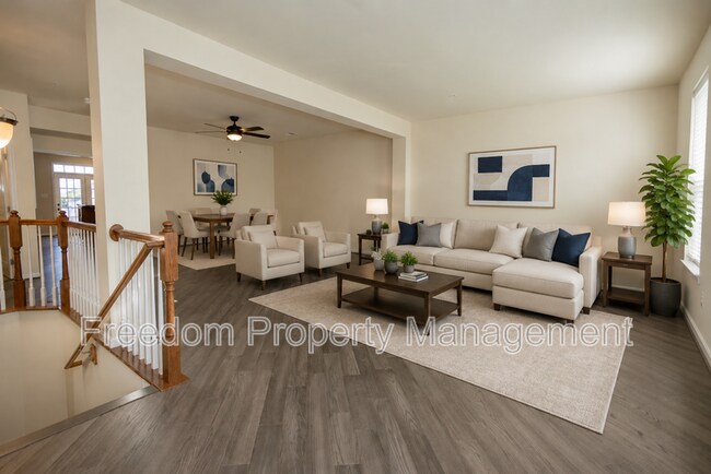 Building Photo - 7408 Brunson Cir