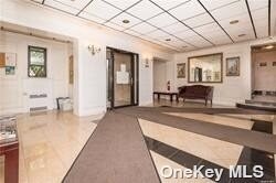 Building Photo - 7 Bond St