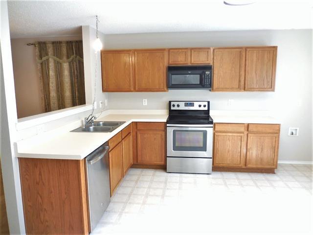 Building Photo - 5721 Thoroughbred Trail