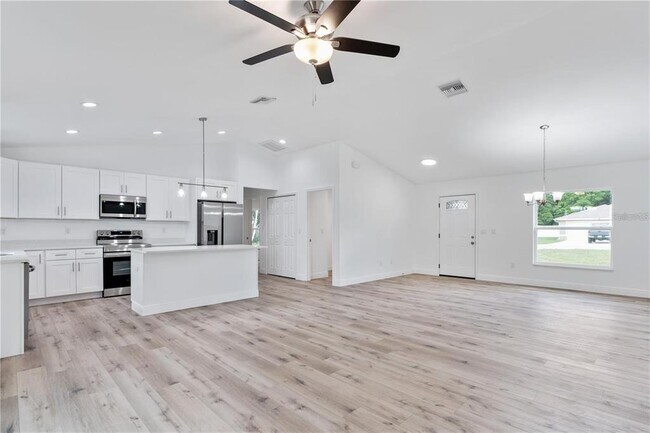 Building Photo - 238 Locust Pass Ln
