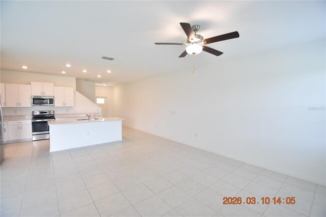 Building Photo - 6252 Shiner St