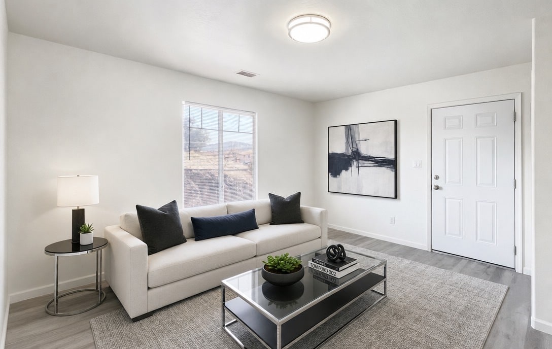 Living Room - 701 Campbell St