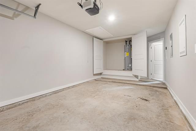 Building Photo - 2651 Baron Ave