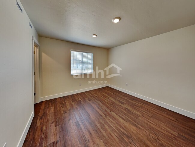 Building Photo - 6615 W Achievement St