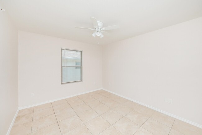 Building Photo - 2601 Lomas Del Sur Boulevard
