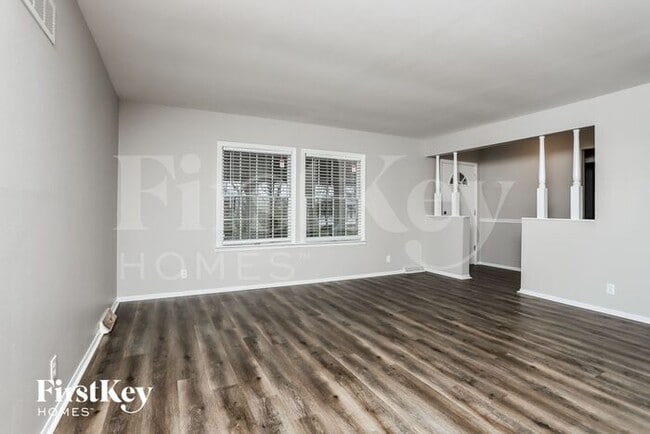 Building Photo - 12431 Betsy Ross Ln