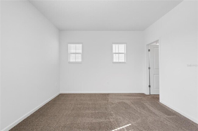 Building Photo - 139 Aces High Ln