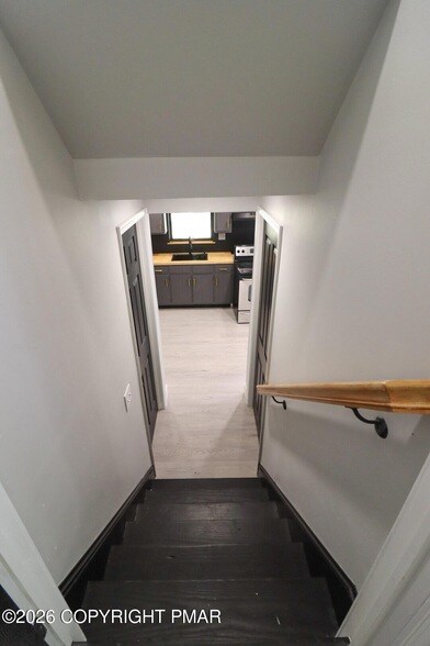 Building Photo - 1543 Coolbaugh Rd