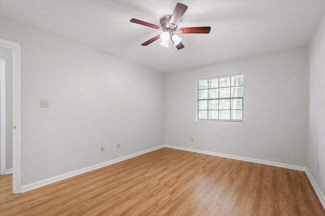 Building Photo - 1181 Brafforton Way