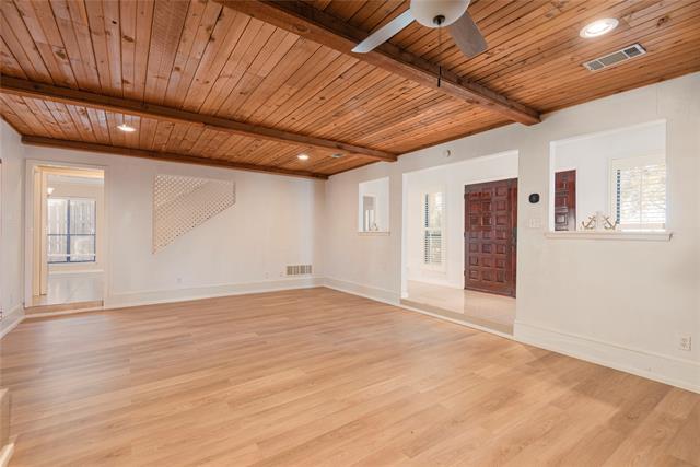 Building Photo - 3333 Sunrise Dr