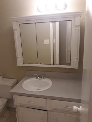 Building Photo - 5410 Kings Mnr Dr