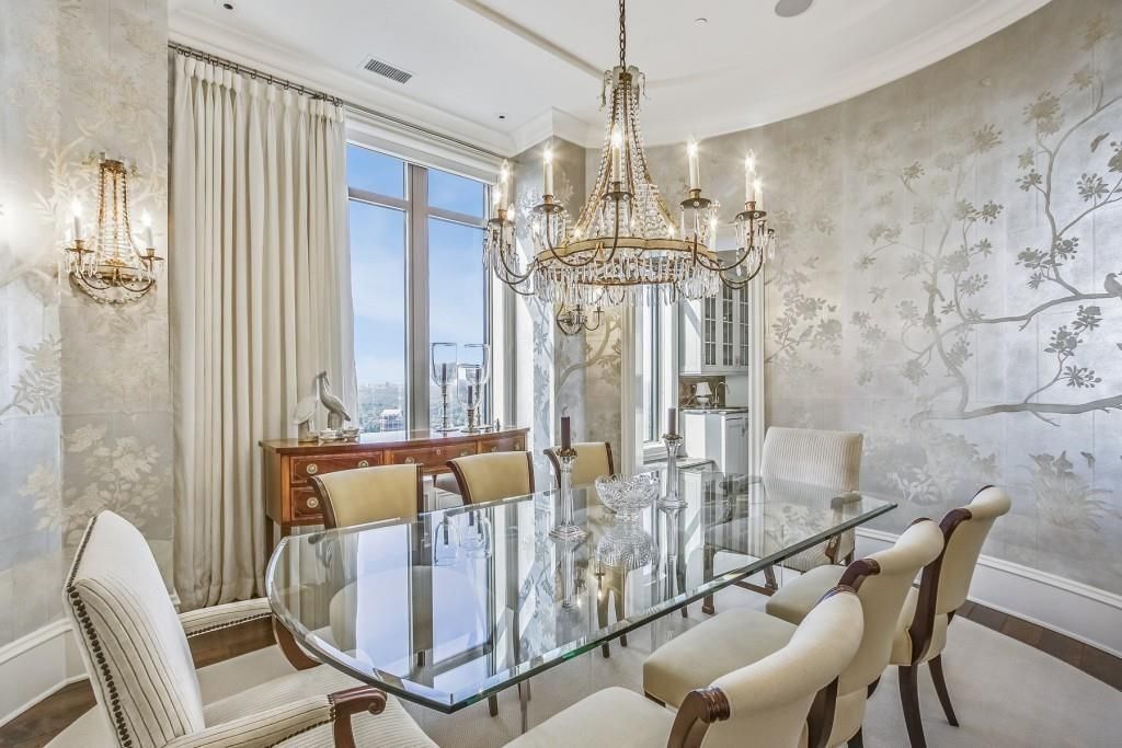 Building Photo - 3376 Peachtree Rd