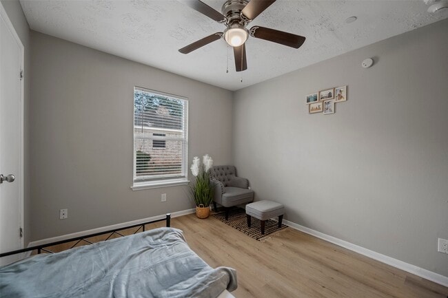 Building Photo - 22114 Merrymount Dr