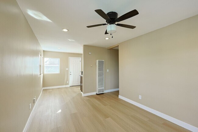 Building Photo - 5461-65 Imperial Ave