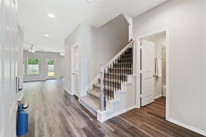 Building Photo - 2274 Strong Horse Dr