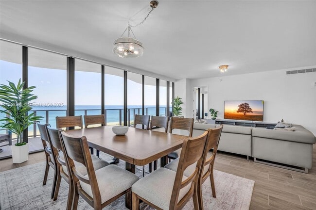 Building Photo - 900 N Ocean Blvd