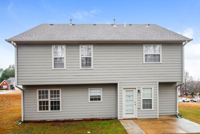 Building Photo - 2662 Rainbow Creek Dr