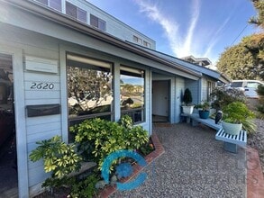 Building Photo - 2620 Deerpark Dr