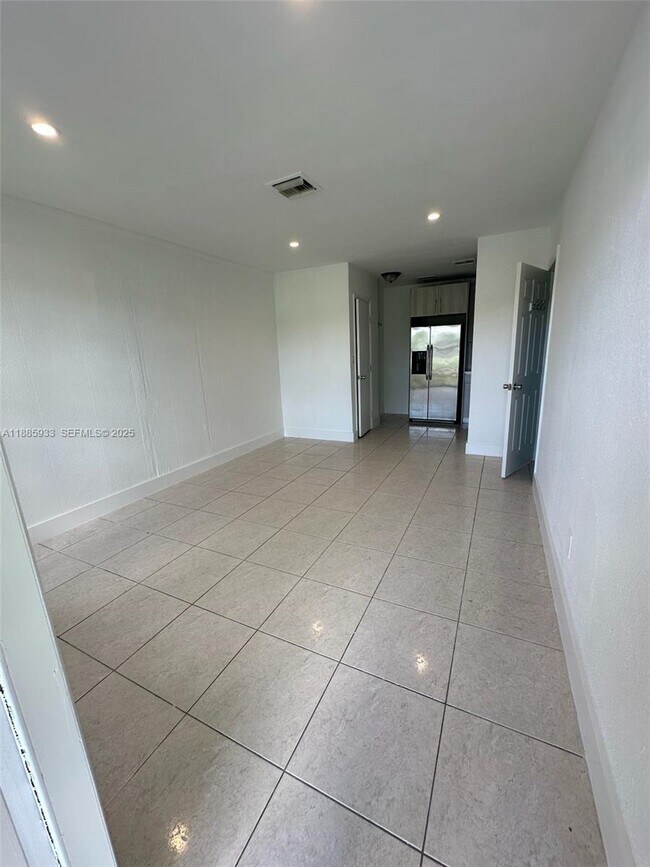 Building Photo - 11431 SW 187th St