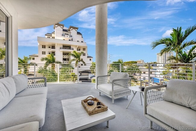 Building Photo - 612 Bayshore Dr