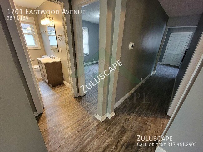 Building Photo - 1701 Eastwood Ave