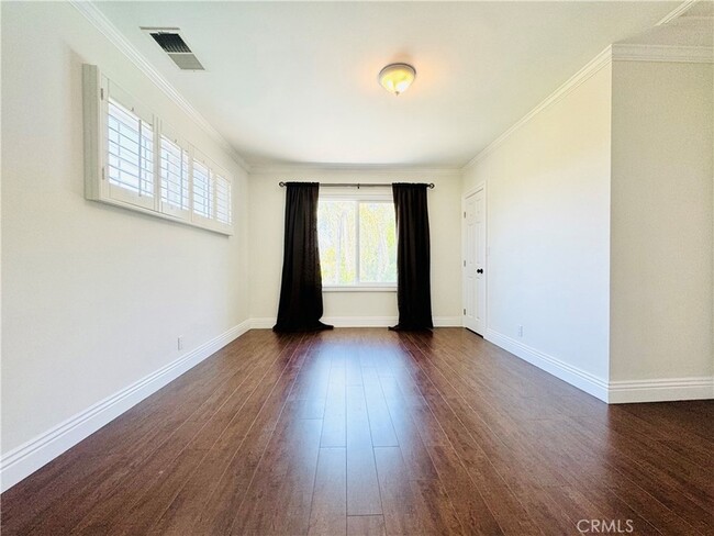 Building Photo - 23861 Crosson Dr