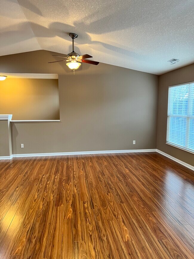 Building Photo - 5901 Boulder View