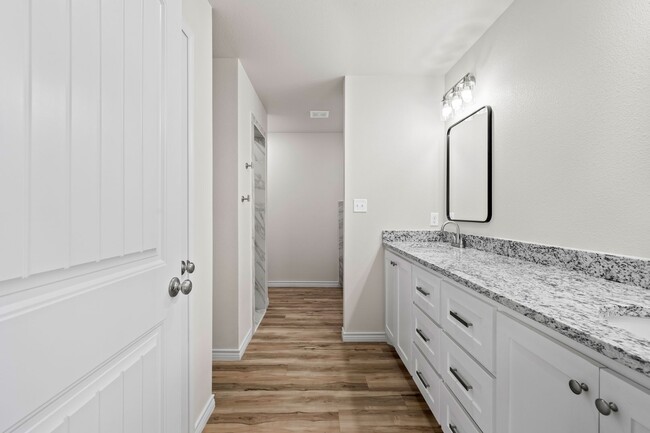 Building Photo - New Construction Home In Idalou ISD!