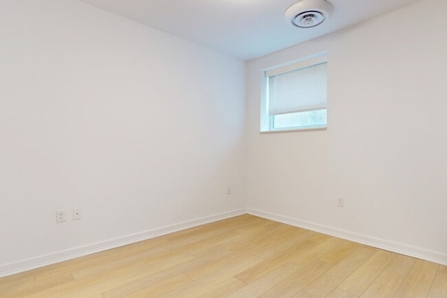 Floorplan - Interstate Flats