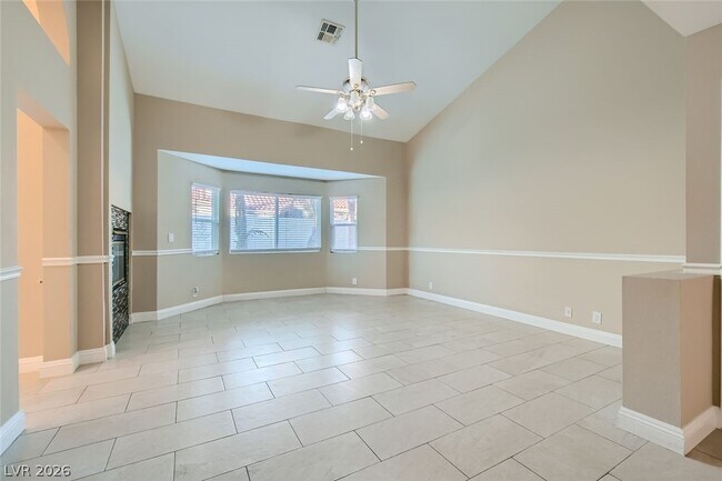 Building Photo - 7624 Desert Largo Ave