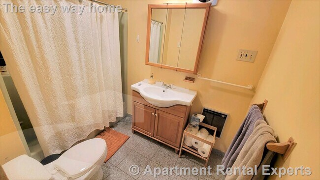 Building Photo - 357 Highland Ave