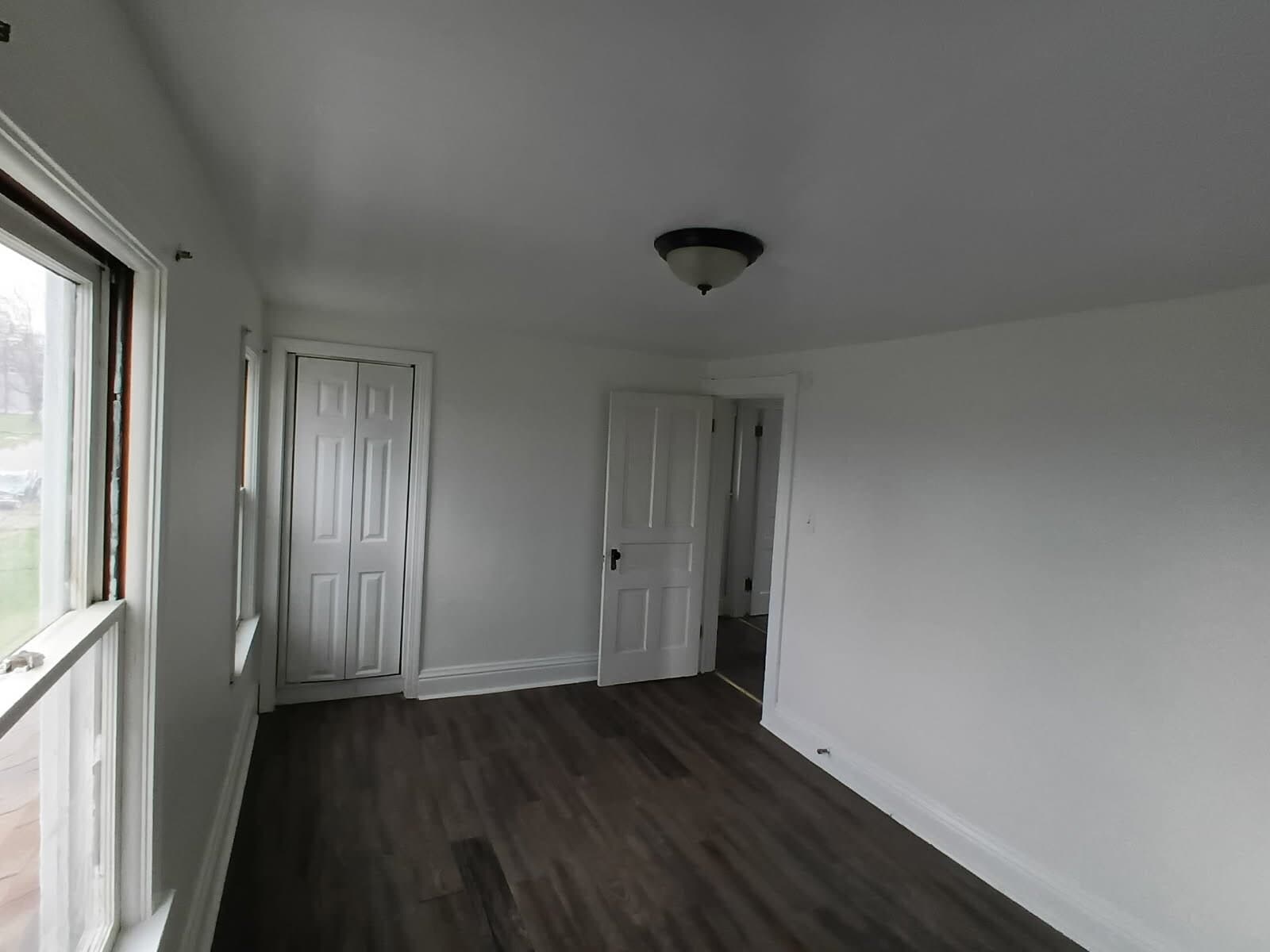 Bedroom - 1005 Hamilton Ave