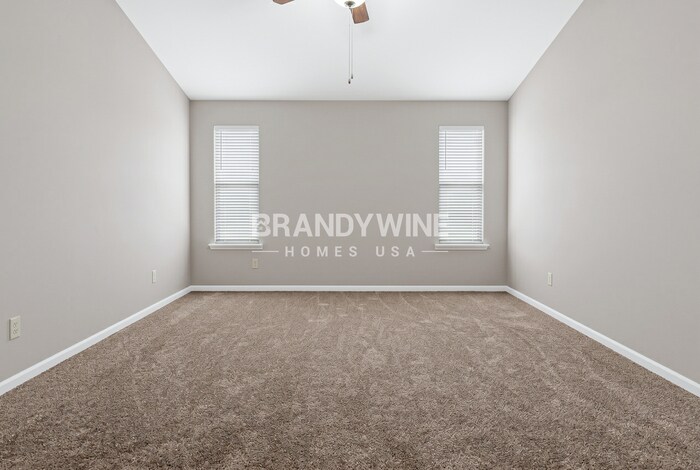 Building Photo - 3363 Hampstead Dr