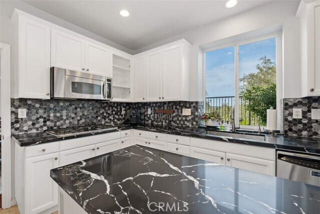 Building Photo - 24571 Summerland Cir