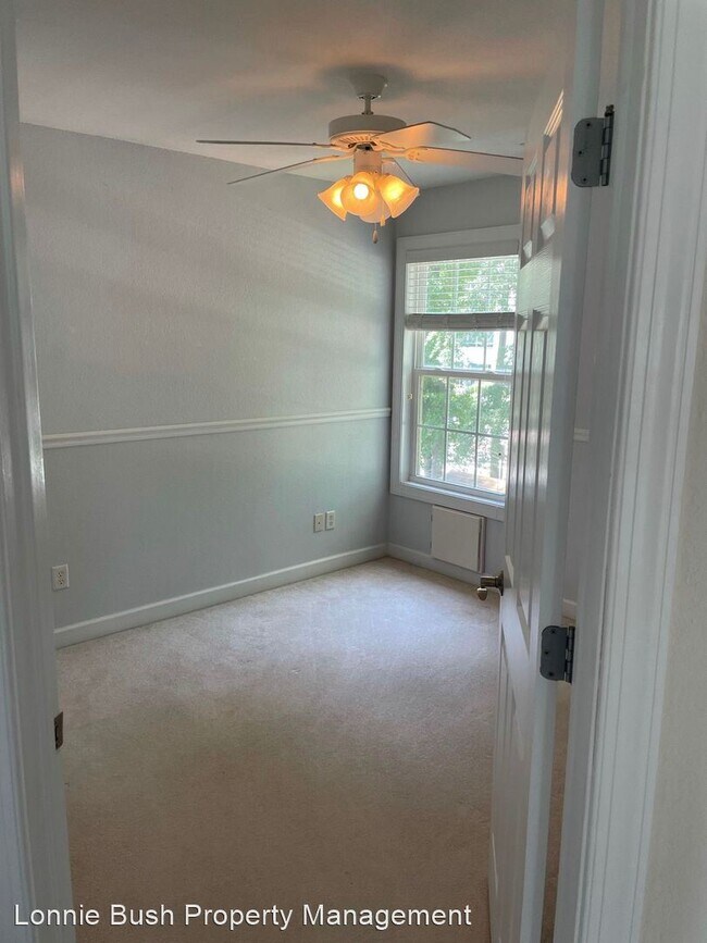 Building Photo - 4 br, 3.5 bath House - 532 22 1/2 Street