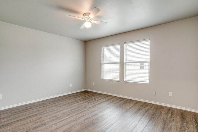Building Photo - HALF OFF FIRST MONTH'S RENT