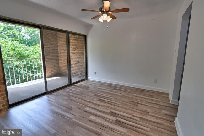 Building Photo - 1580 Moorings Dr