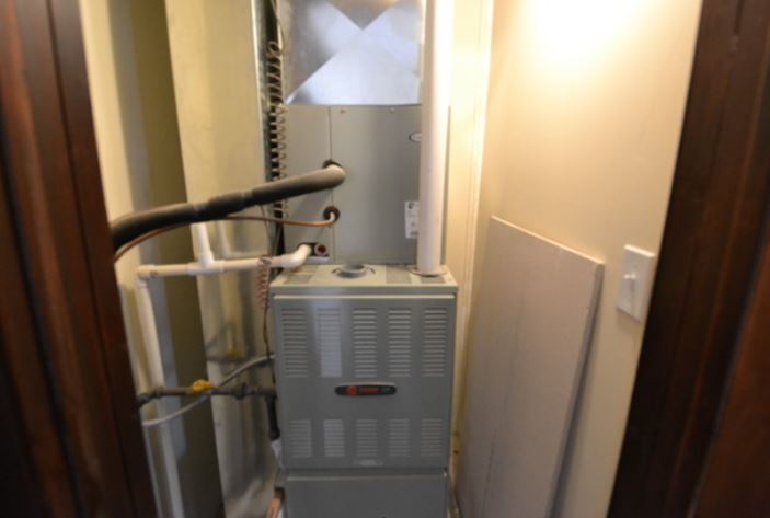 HVAC/Central AC - 6437 N Glenwood Ave