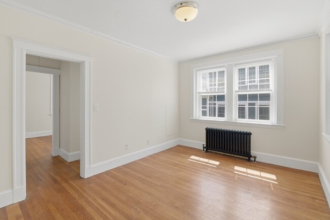 Building Photo - 17 Greenleaf St